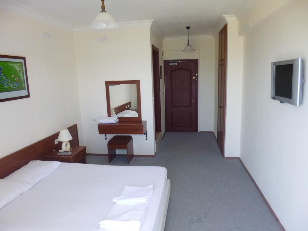 Albayrak Hotel Çeşme Pokoj fotografie
